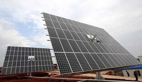 中國(guó)十三省最大光伏電站在這里！欽州康熙嶺的光伏電站能排上號(hào)了嗎？